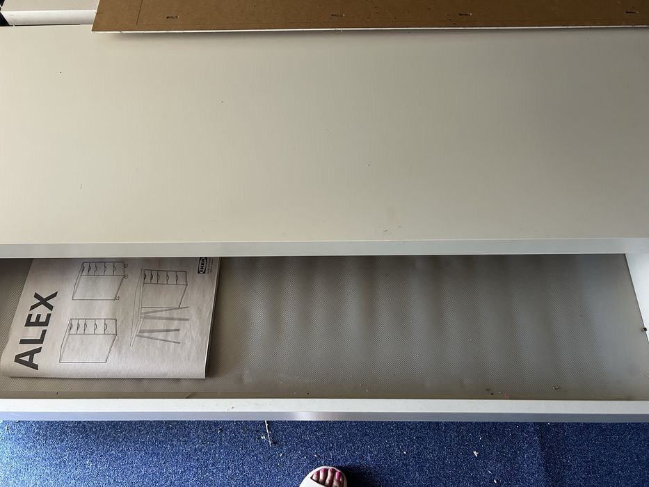 Toaletka biala z Ikea