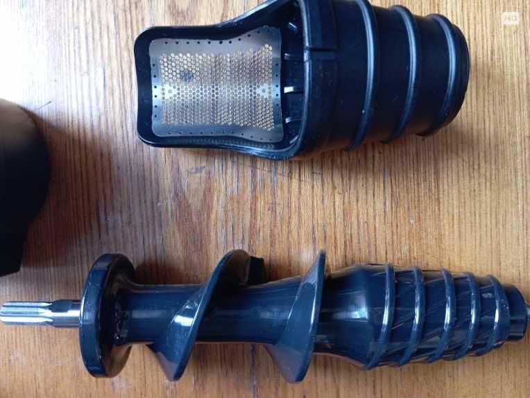 sokowirówka wolnoobrotowa PHILIPS HR1888/70