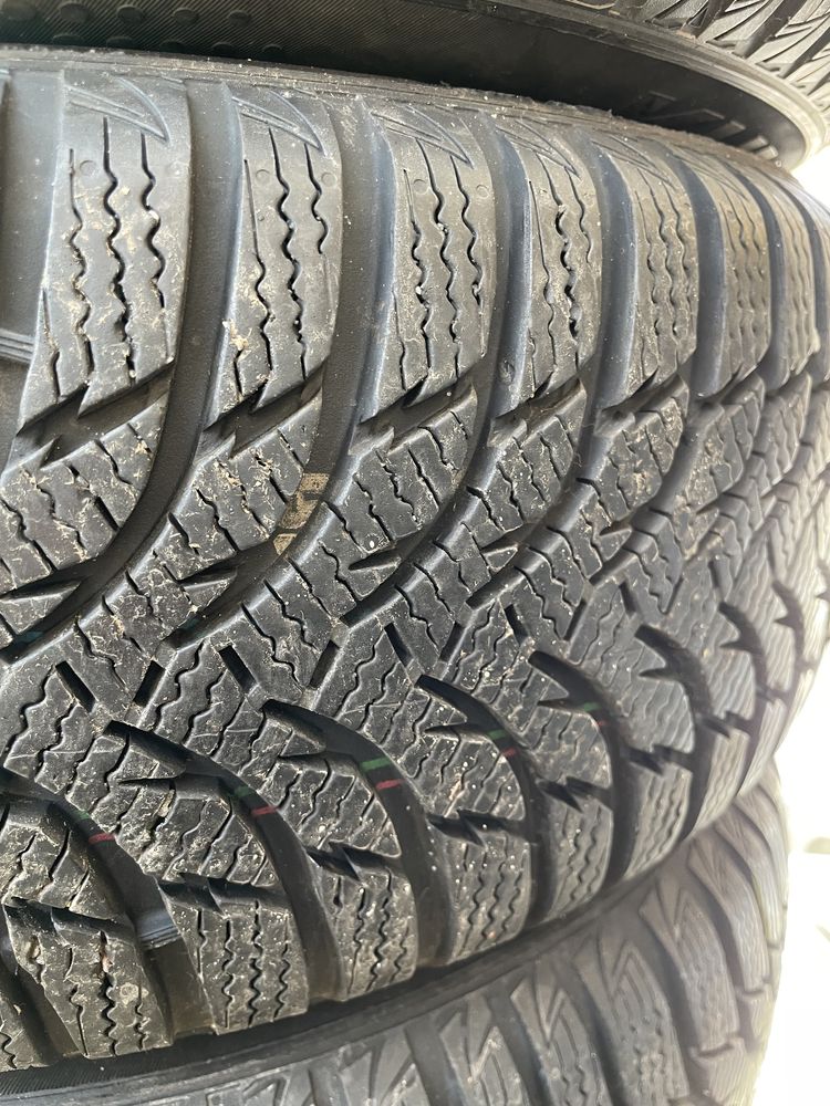Bardzo ładny komplet opon Kumho - montaż, gwarancja i faktura