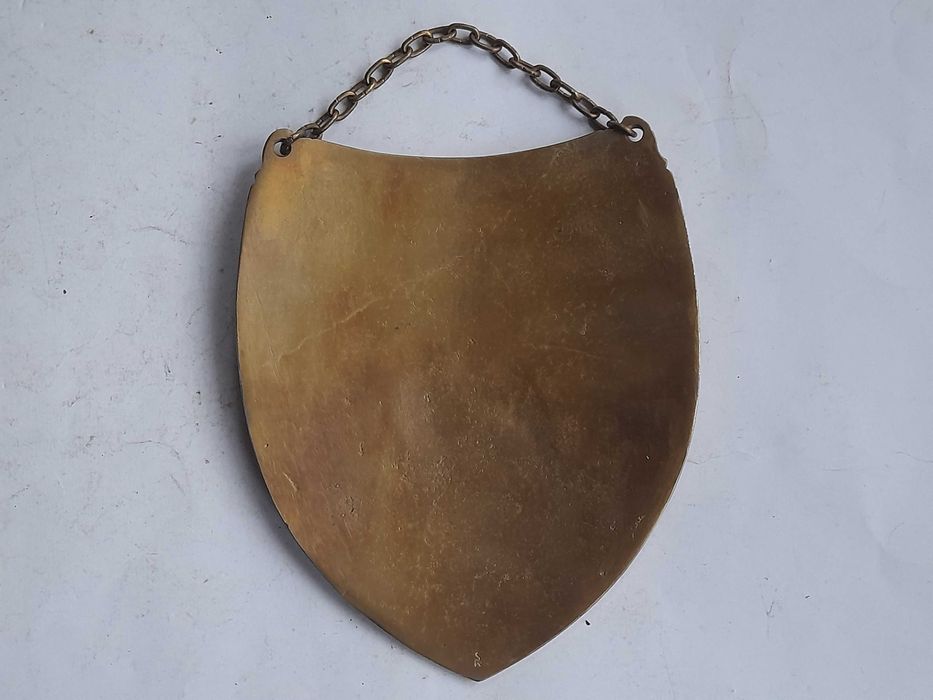 Duży ryngraf Matka Boska Częstochowska z orłem, sztandarami (16,5 cm)
