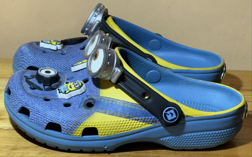 Оригвнальні крокси Crocs M5W7. Розмір 37(23 см)