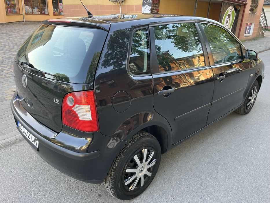 Продам Volkswagen Polo 1,2 бензин 2003 року!
