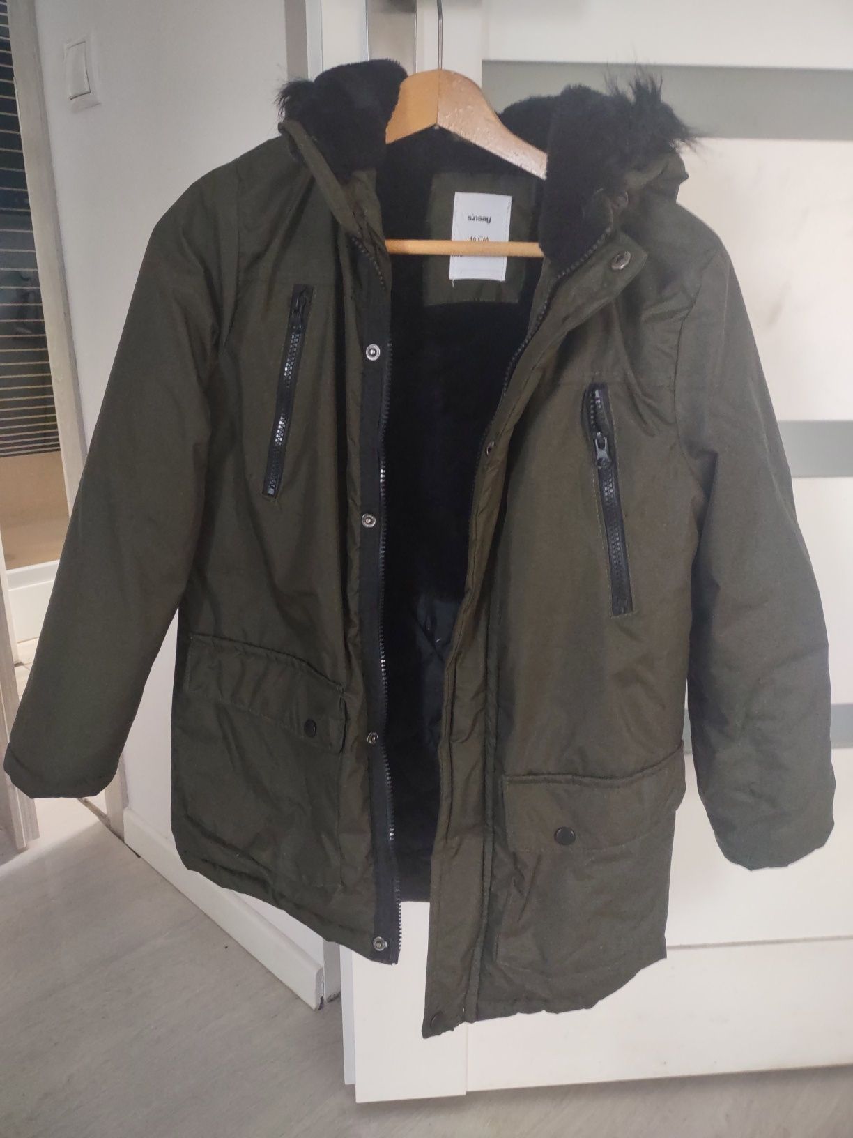Kurtka zimowa chłopięca  Zielona Parka 146
