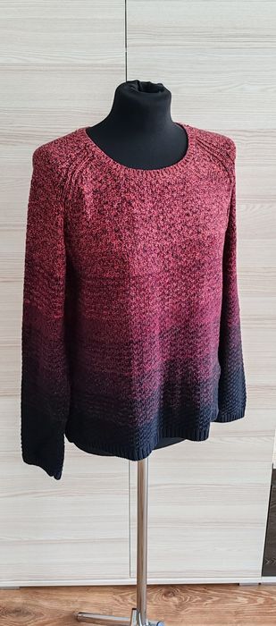 Sweter damski z rękawami