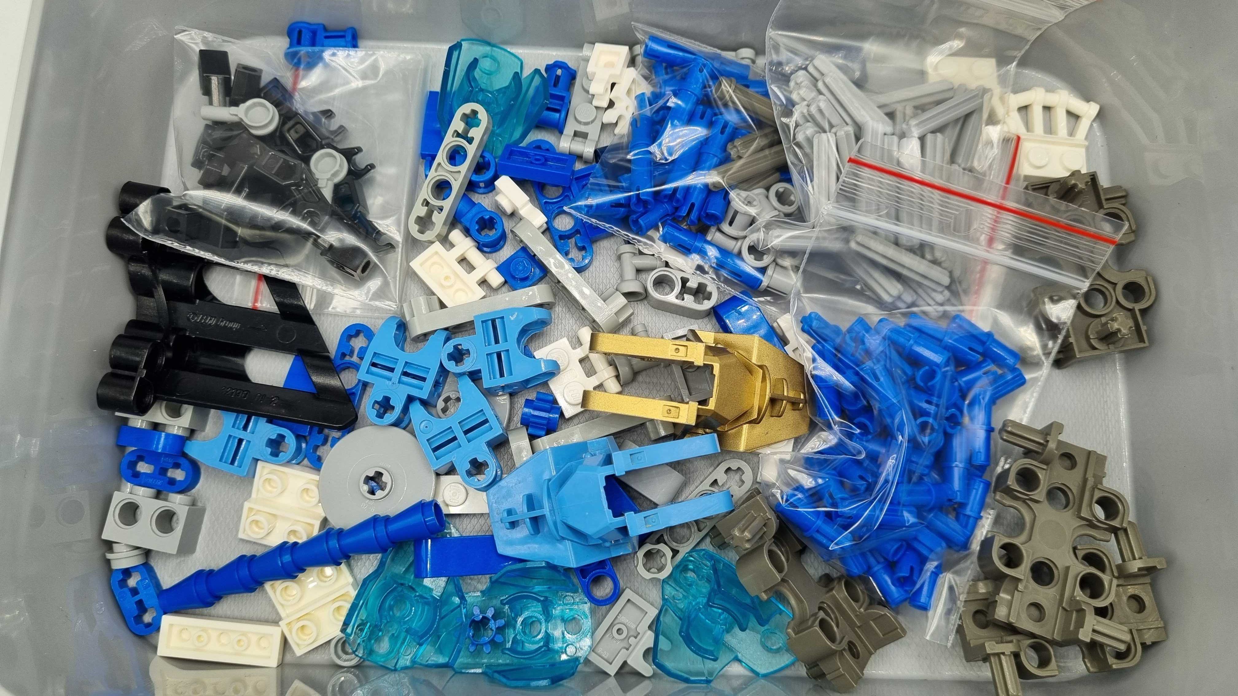 Wybrane elementy Bionicle Slizer technic klocki lego mix kg