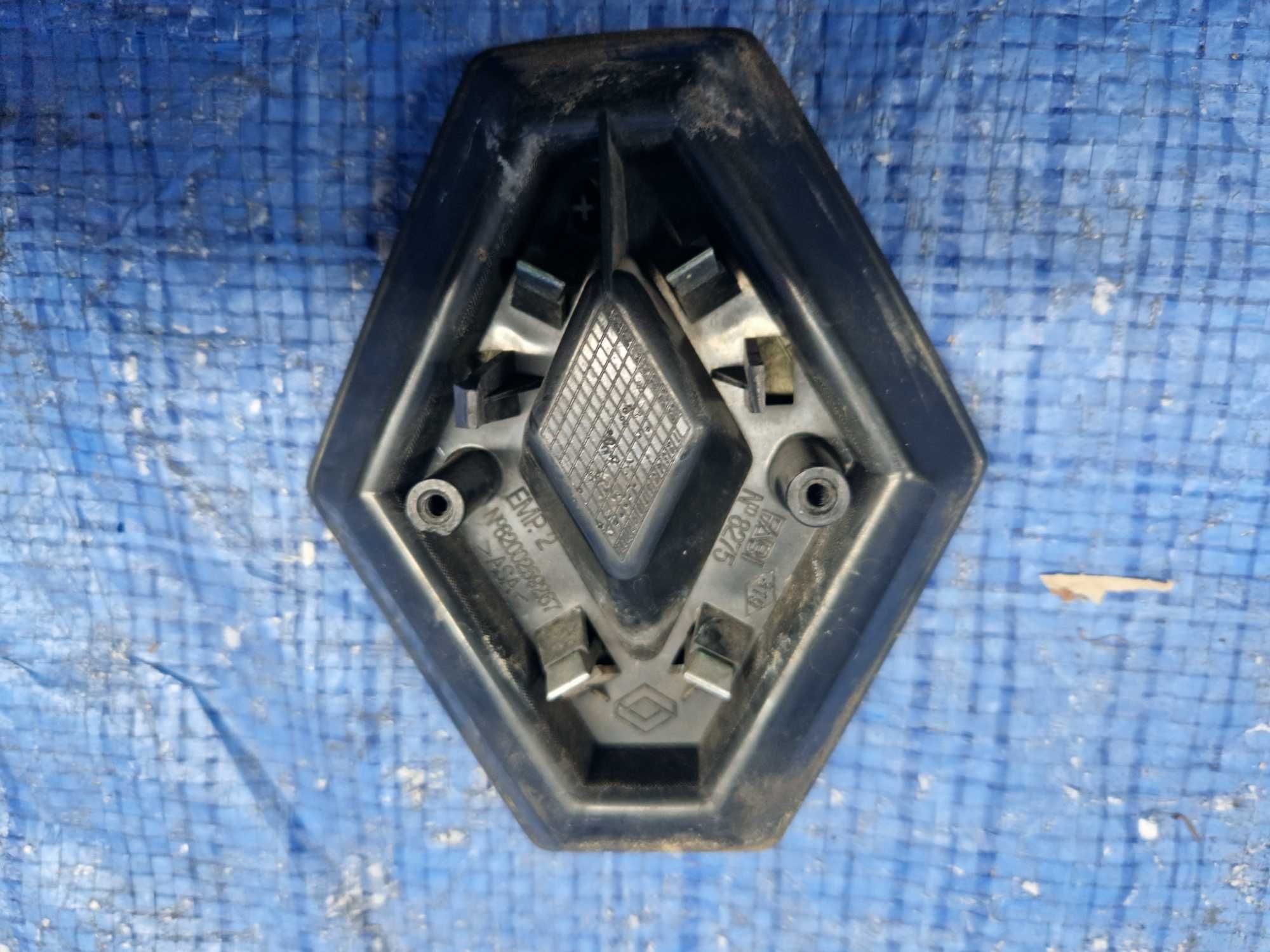 Renault Clio III znaczek Logo emblemat Oryginał