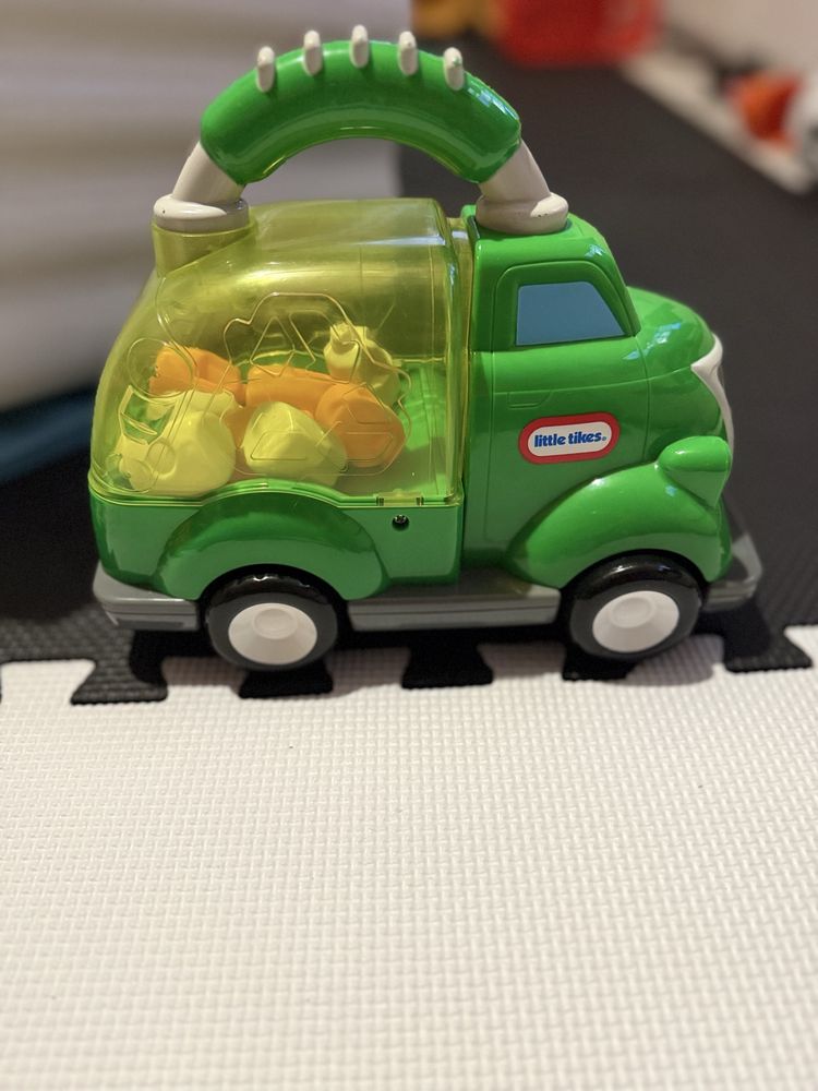 Auto smieciarka, pchacz little tikes