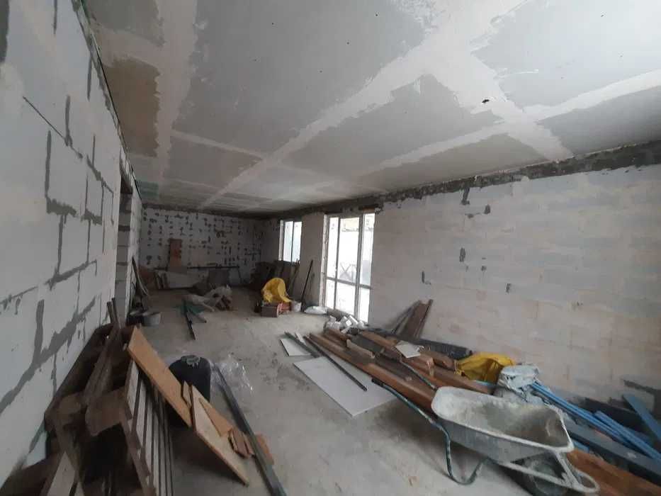 продам новый дом на Баварии