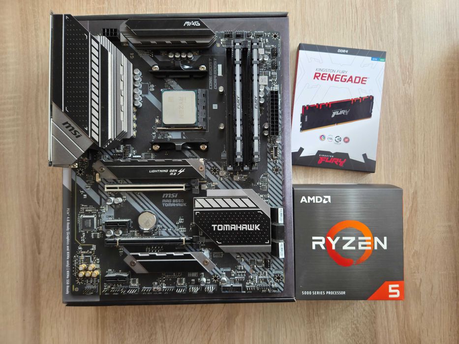 Ryzen5 5600x, MSI B550 Tomahawk, RAM 2x8GB 3600MHzCL16 RGB, Cooler BOX