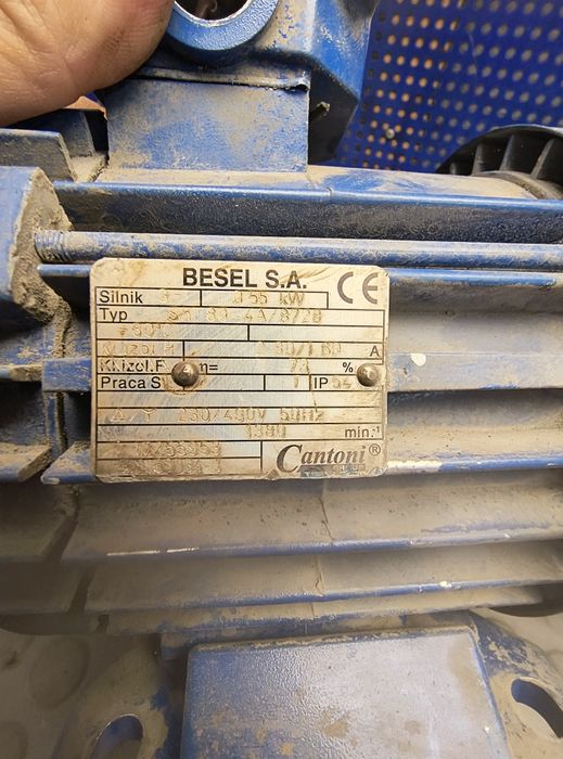 Silnik 0,55kW elektryczny motor długi wałek 1440/min betoniarka