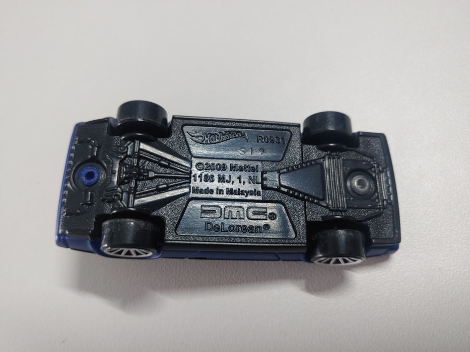 Hot wheels DMC DeLorean