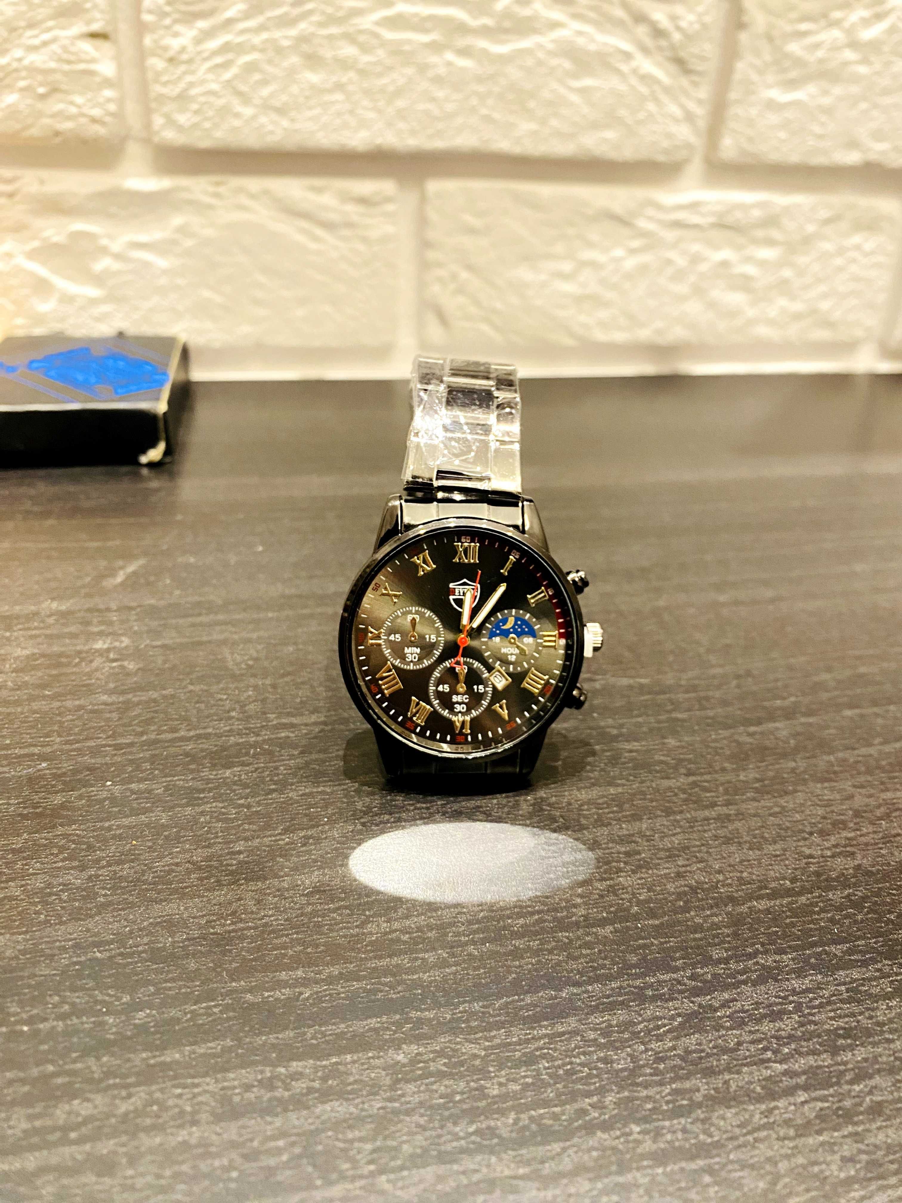 Men's luxury watch