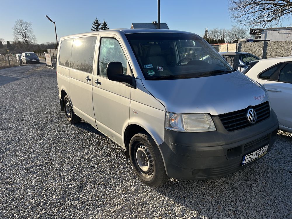 VW Volkswagen T5 Transporter 2,5Tdi Klima  9 os osobowy