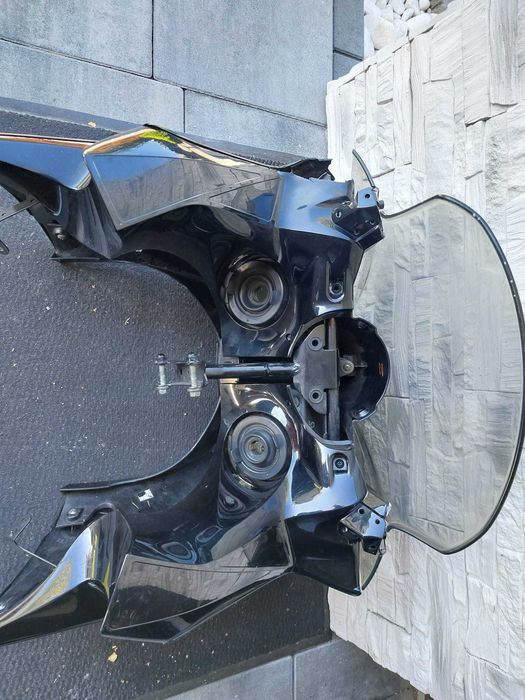 Czacha lampa stelaż wypełnienie szyba lusterka Yamaha fz6 fazer