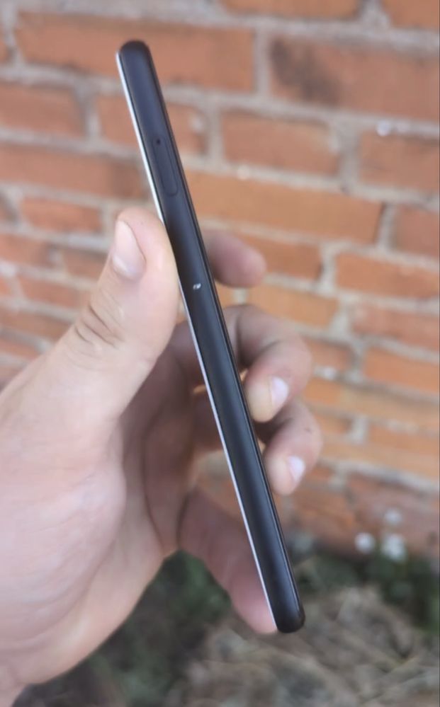 ДУЖЕ ГАРНИЙ Смартфон Google Pixel 4XL 128GB White