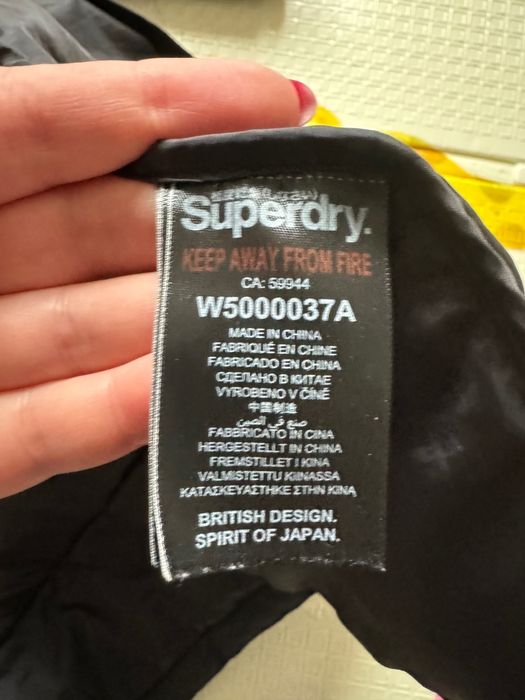 Куртка пуховик Superdry 14 10 L розмір в чудовому стані, теплий