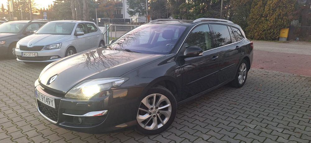 Renault Laguna 1 rej.2015*Laguna III 2.0 benzyna 140KM*SalonPL*Full wyposażenie*F-23%