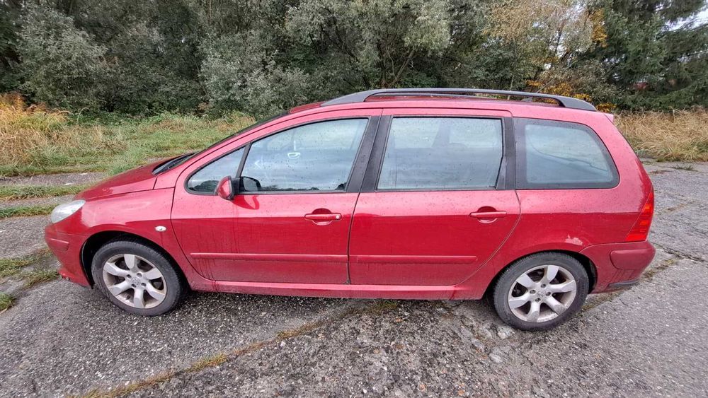 Peugeot 2.0 ,LPG Stag, subwoofer Excursion PXA-B8, hak