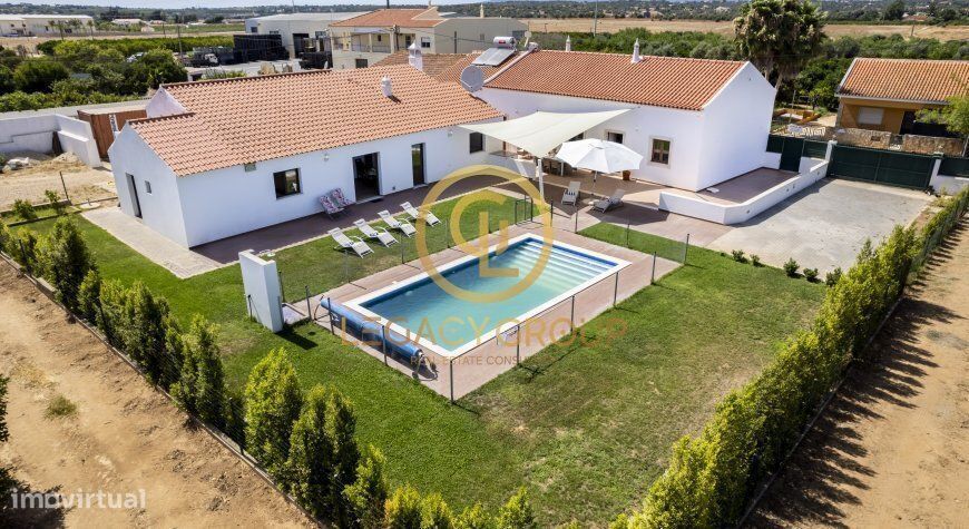 Moradia T3 com piscina privada - Lagoa