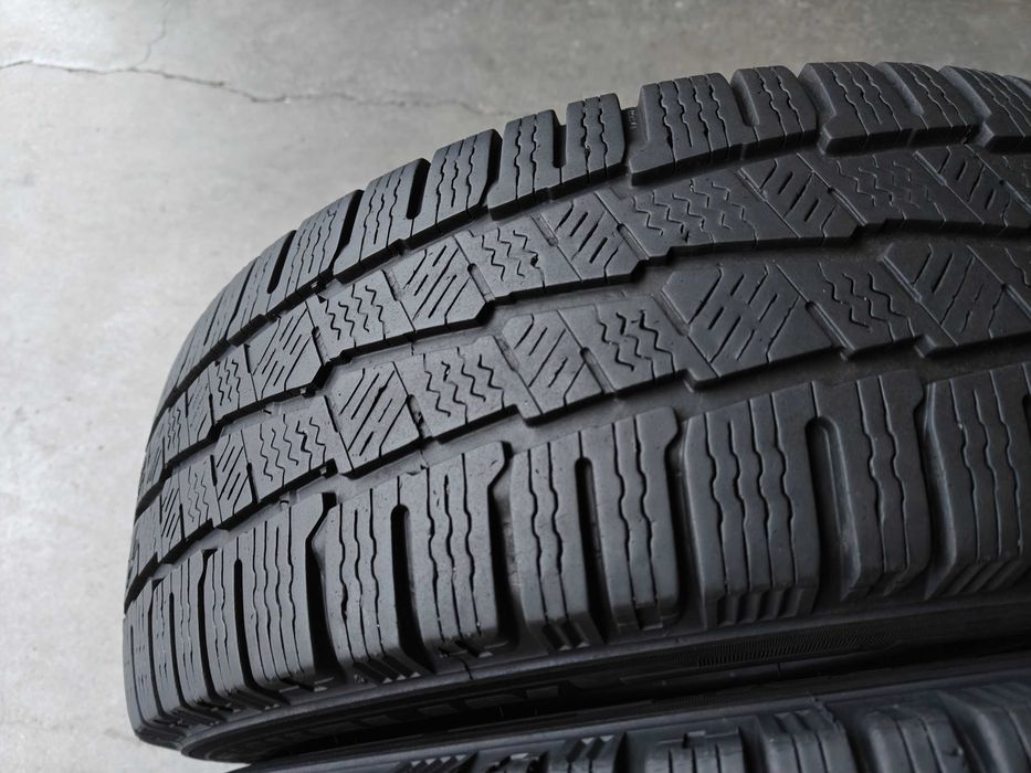 R16C 215 65 шини зимові на бус Michelin Agilis Alpin виробник Франція