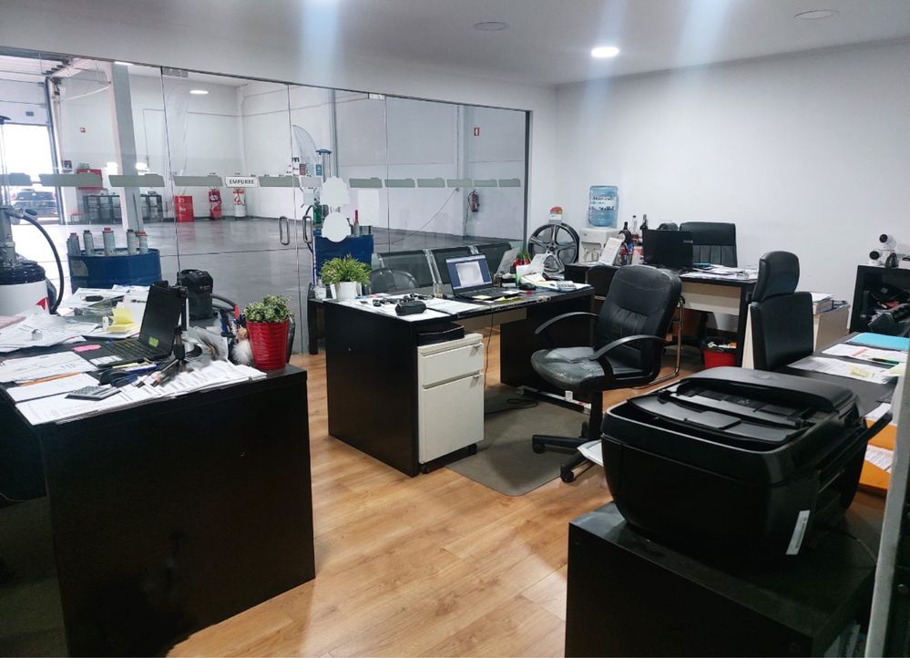 Armazém para arrendamento – 432m² – Linhó, Sintra