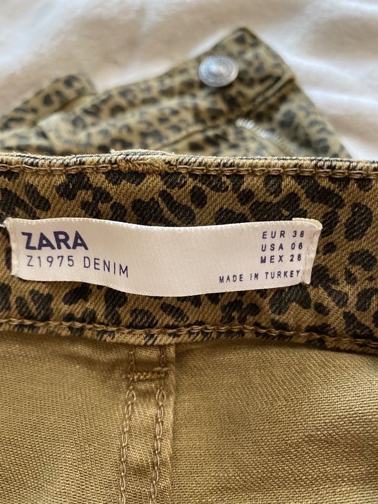 Джинси ZARA