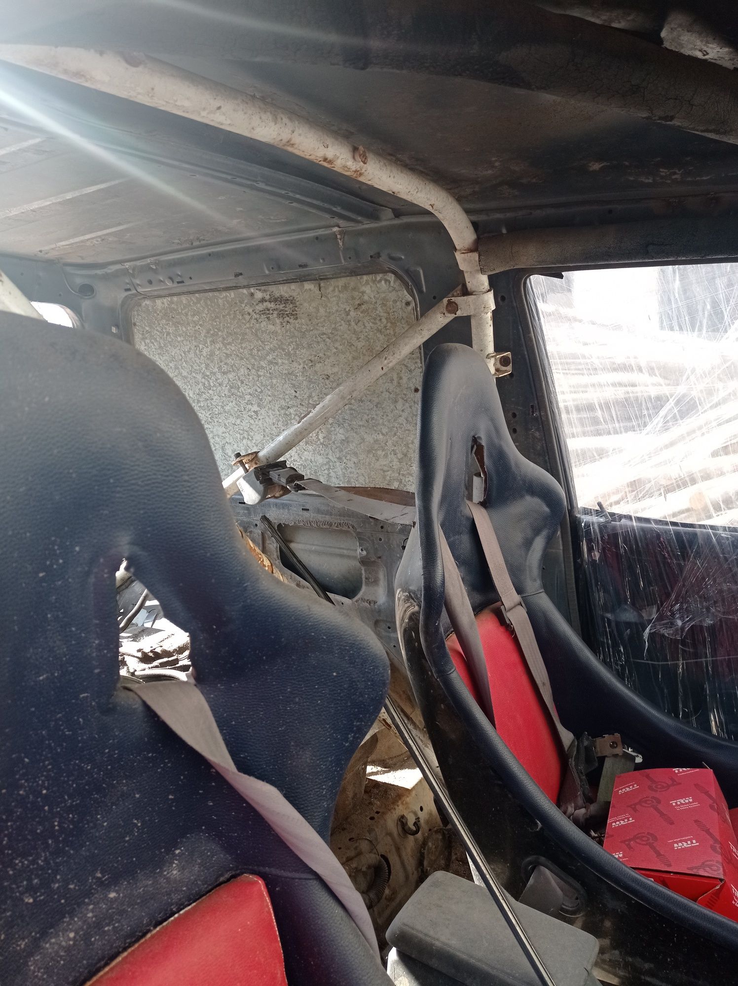 Zmota, Mitsubishi Pajero 3.0 benzyna