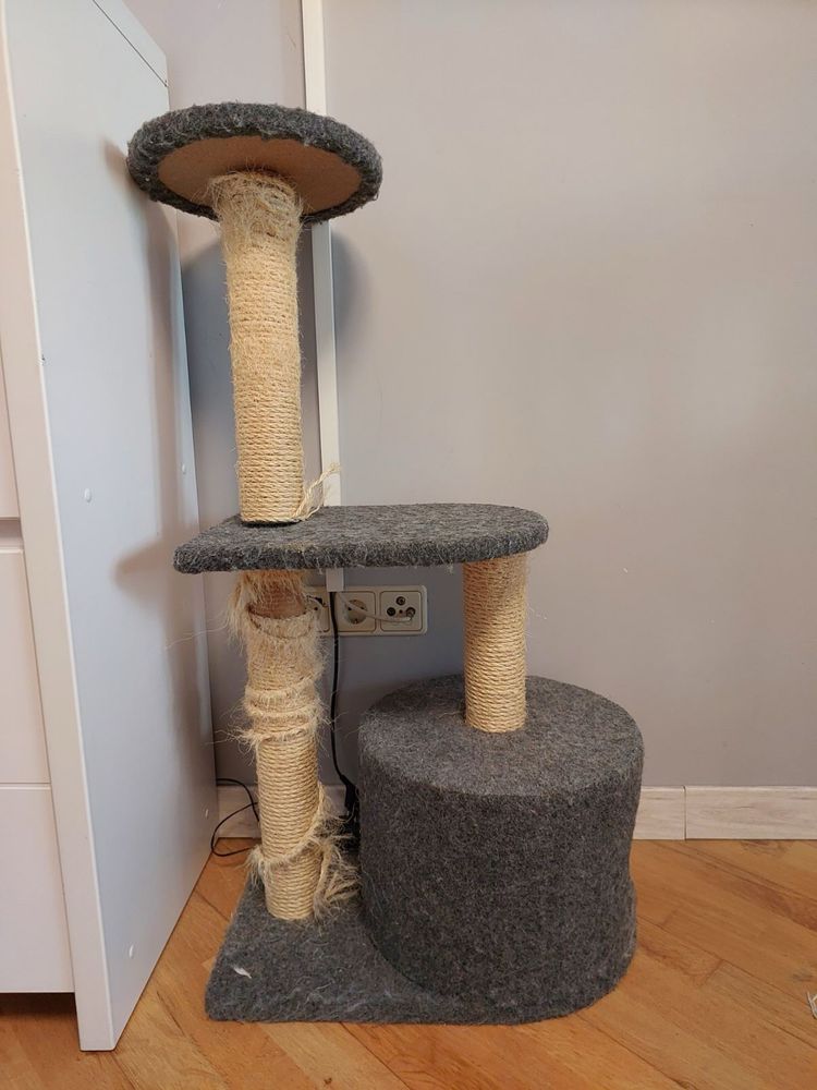 Будиночок для кота. Домик