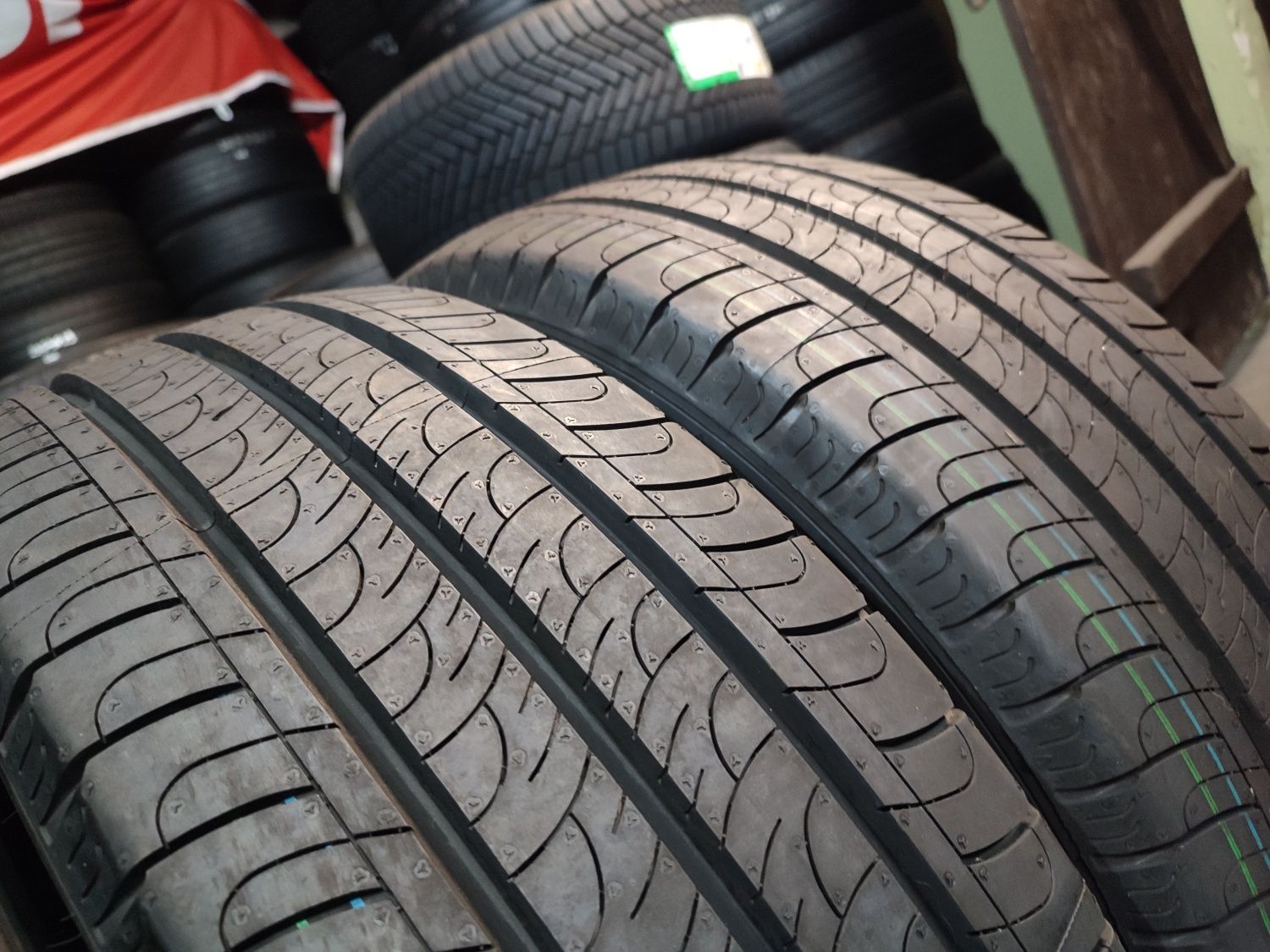 Opony 215/60/17 C Goodyear Efficient Grip Cargo * Nowe !! VAT Wysl *