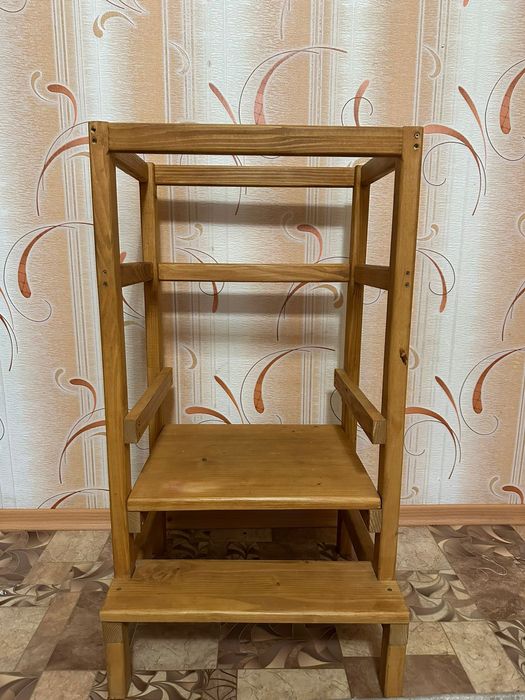 Вежа помічника, вежа Монтессорі