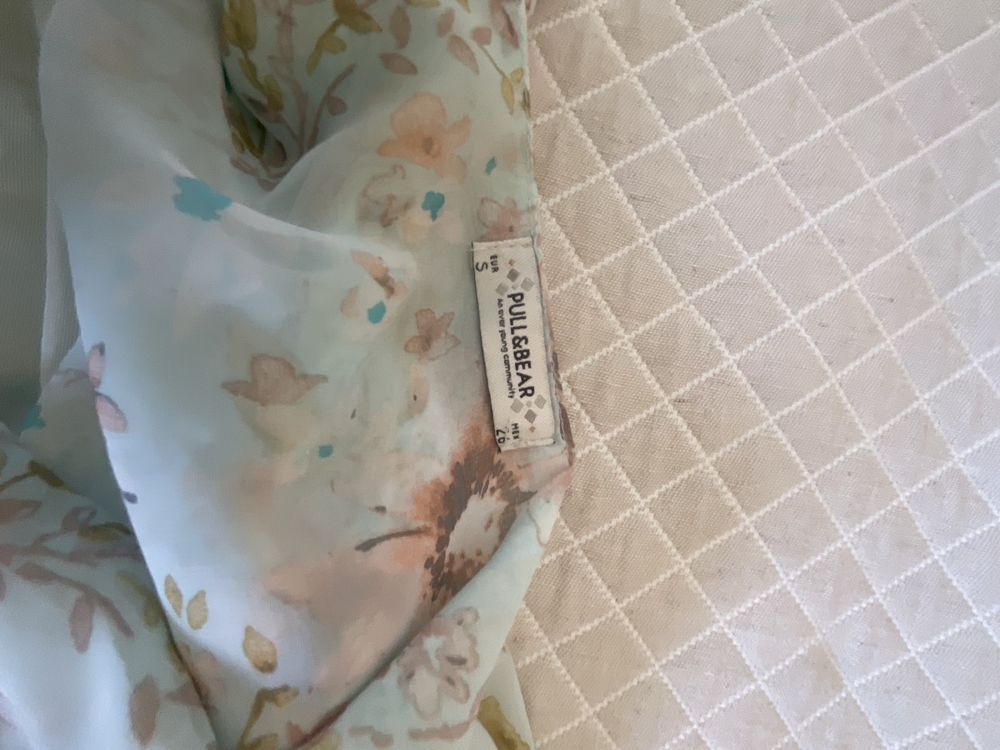 Vestido fresco pull & bear, tam S