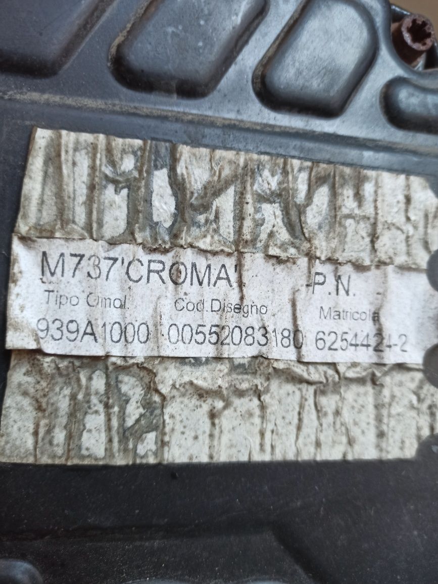 Двигун мотор двигатель Fiat Croma ІІ 1.9 jtd M737 939A1000