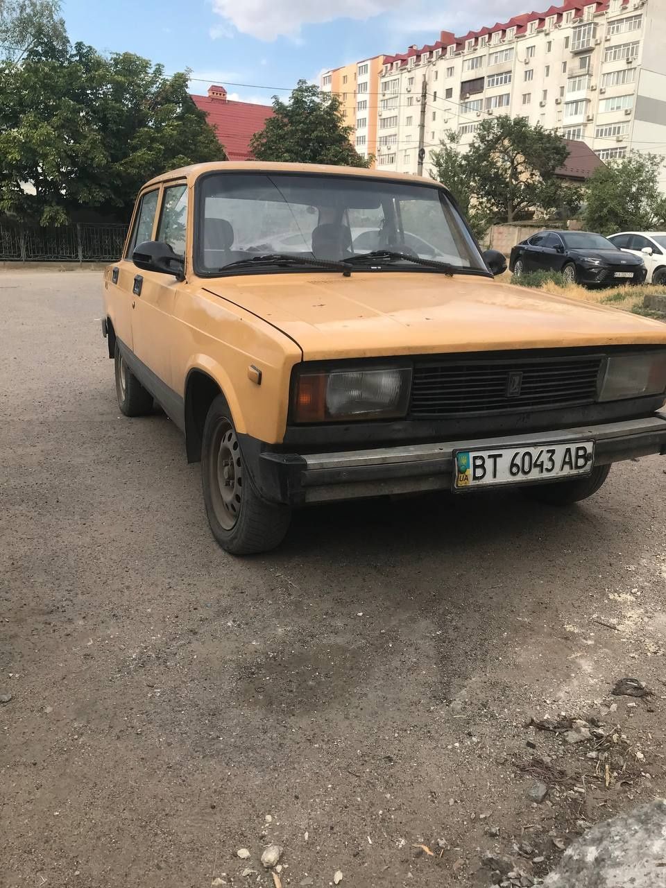 Продам ваз 2105.