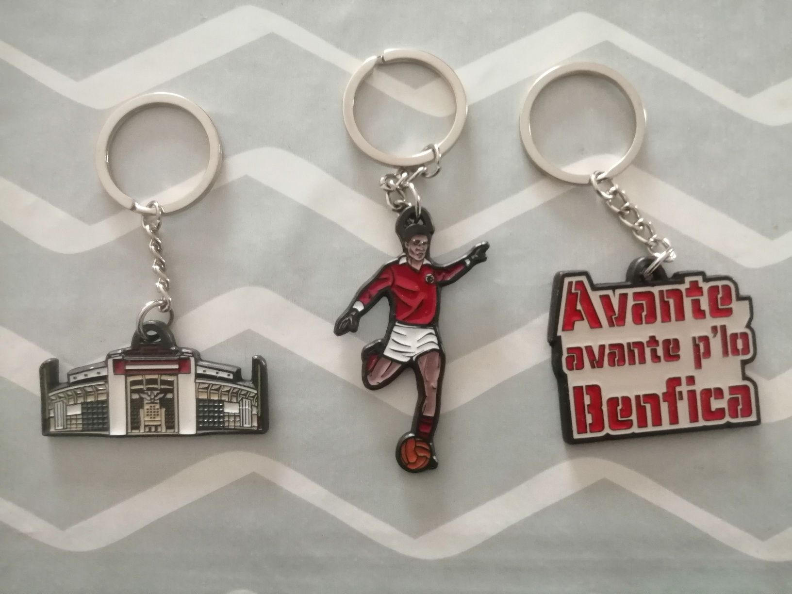 Coleção Benfica pins, porta-chaves e íman - 5euros (cada)