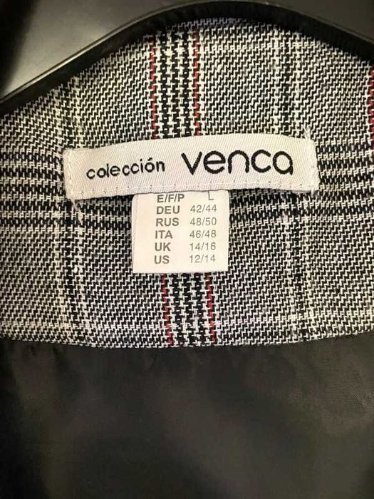 Blazer cinza tam 40 Venca