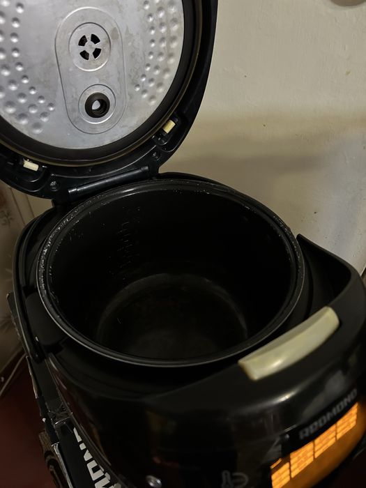 Мультиварка Redmond RMC-M90