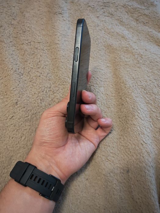 Продам Iphone 16 pro 128 RSIM опис