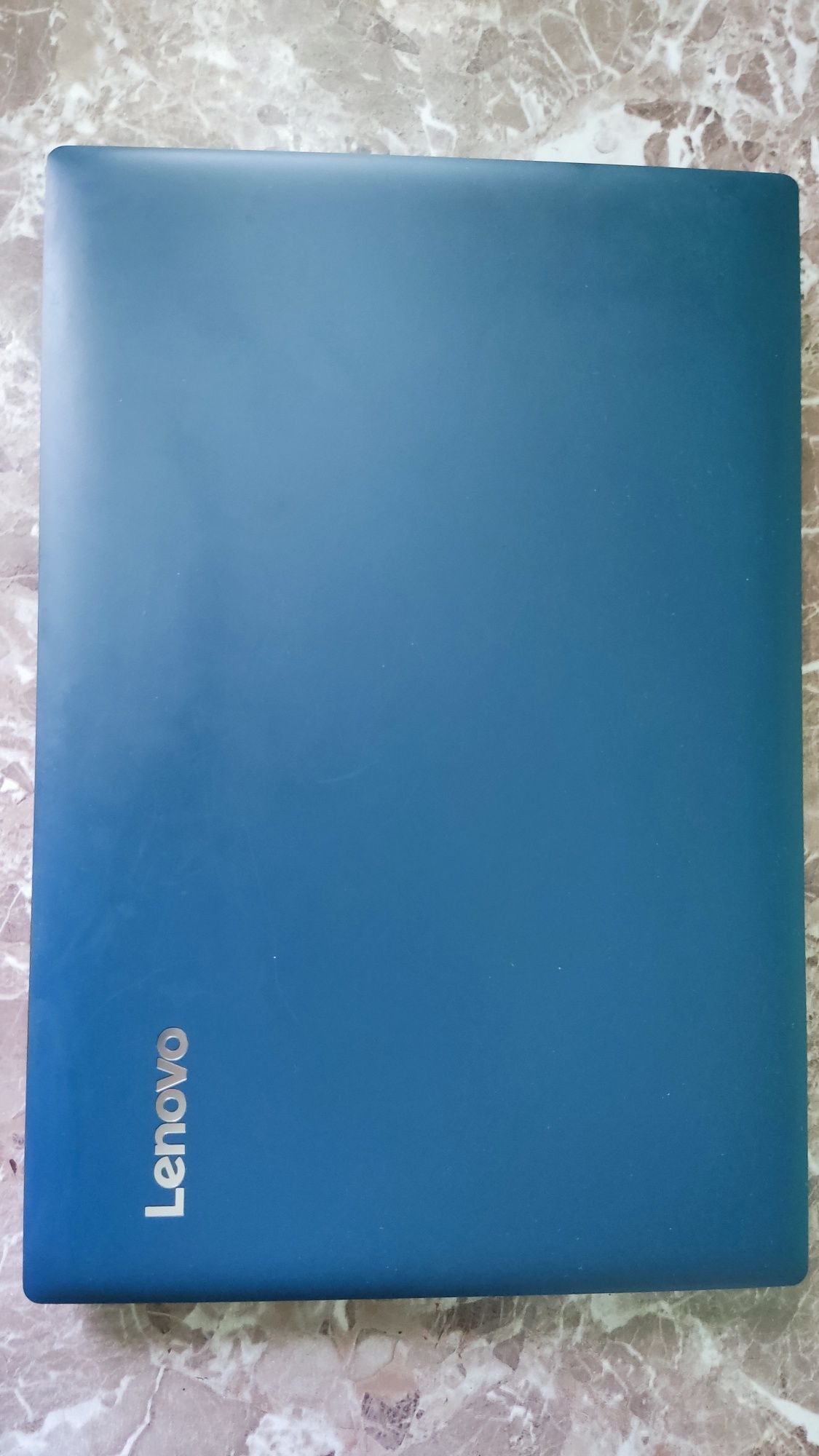 Lenovo 330-15IKB – чудовий ноутбук з відеокартою NVIDIA MX150!