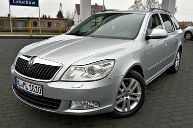 Śliczna Skoda Octavia LIFT 4x4 DSG XENON NAV Klimatron Alu Łopatki