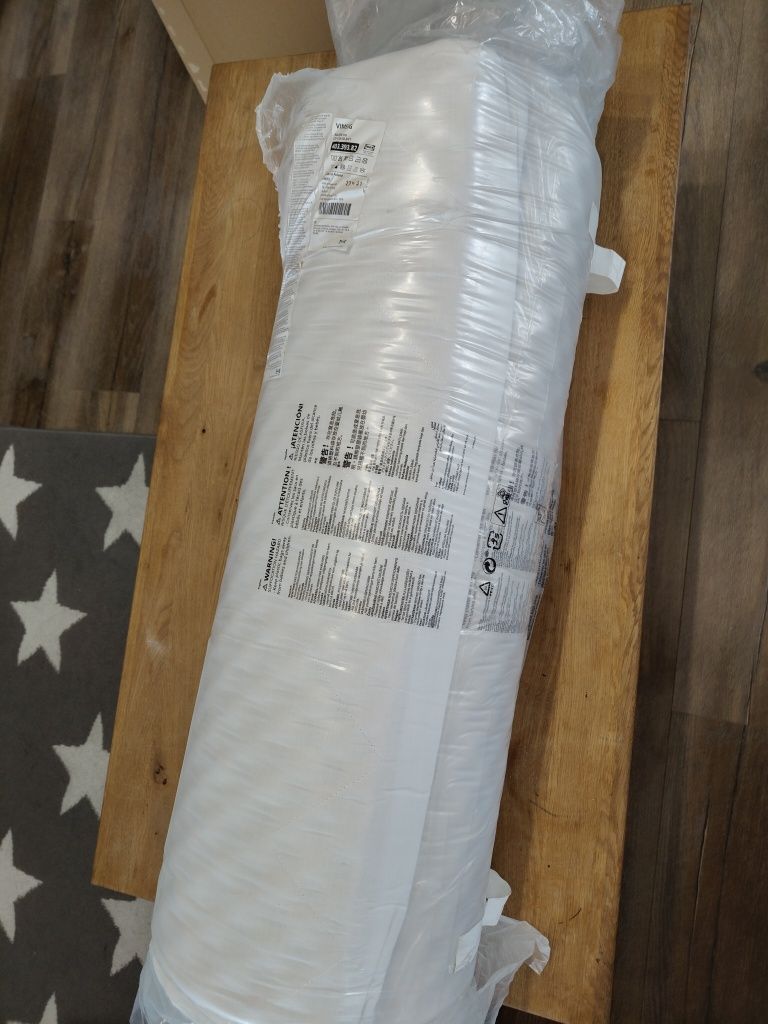 Łóżeczko łóżko Ikea busunge różowe + materac Ikea Vimsig