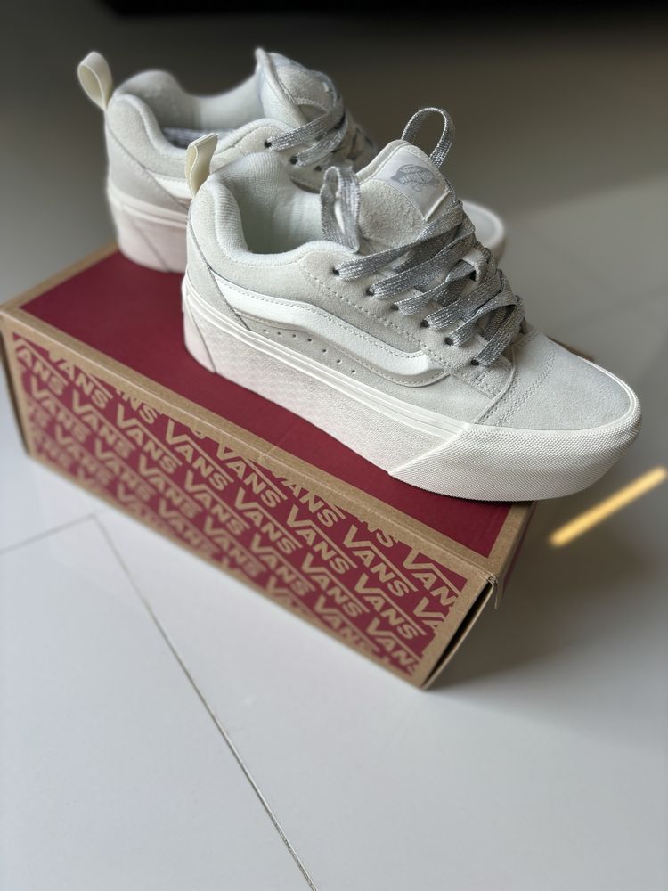 Vans skorzane sneakersy