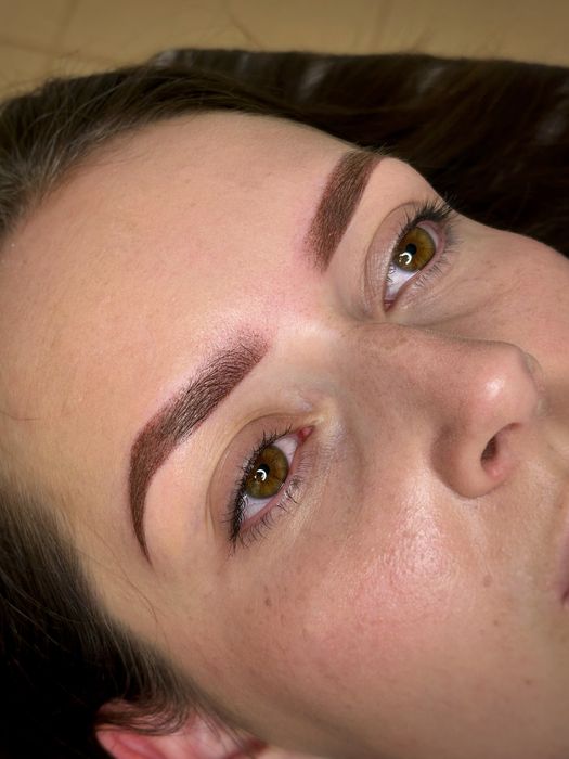 Makijaż PERMANENTNY brwi