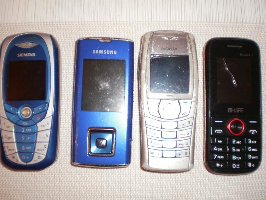 Telefony komorkowe 100 kg  Nokia, Samsung, oraz tablety ok 70 kg