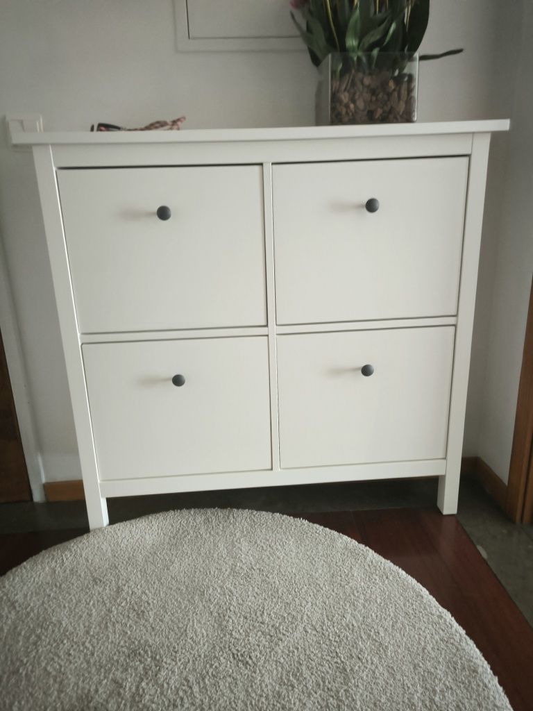 Sapateira Hemnes IKEA
