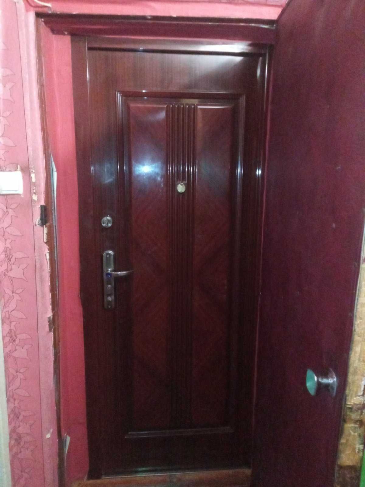Продам 3 комн. квартиру в п. Эсхар, 1/5. Пл. 64 кв. м