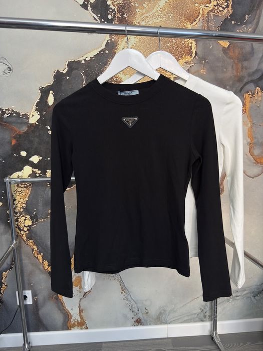 Базовий лонгслів Прада реглан футболка з довгим рукавом