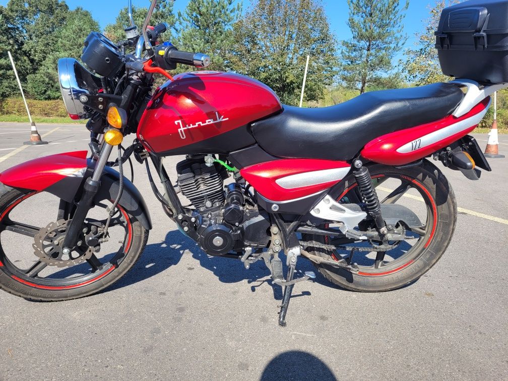 Motocykl Junak 122F pojemność 125mc3