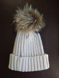 Зимняя шапка бубон из натурального меха