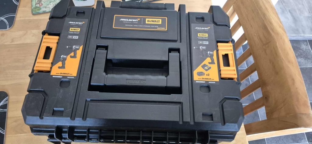 DEWALT wiertarko wkrętarka zakretarka udarowa 18V MCLAREN DCD85M DCF85