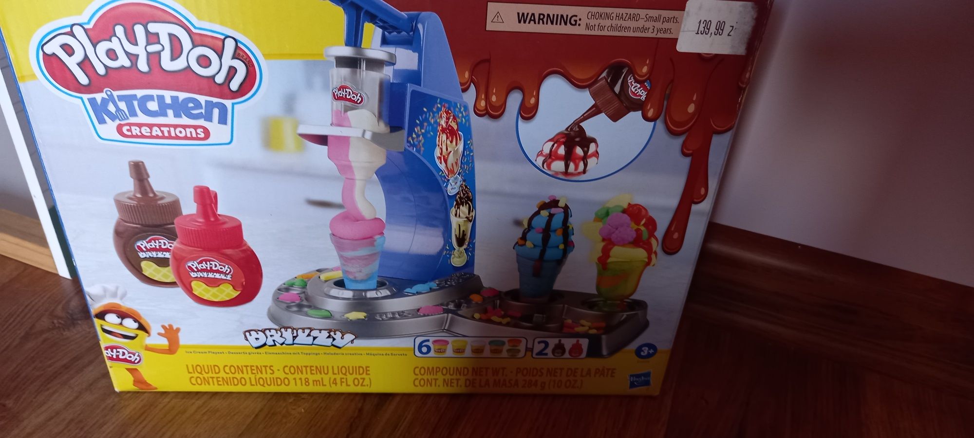 Zestaw do robienia lodów z Play-doh!